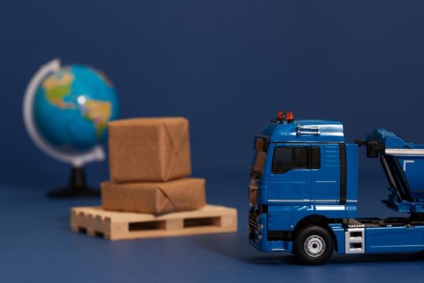 Transporte de mercancías de ida y retorno en Europa y África: cómo optimizar costes